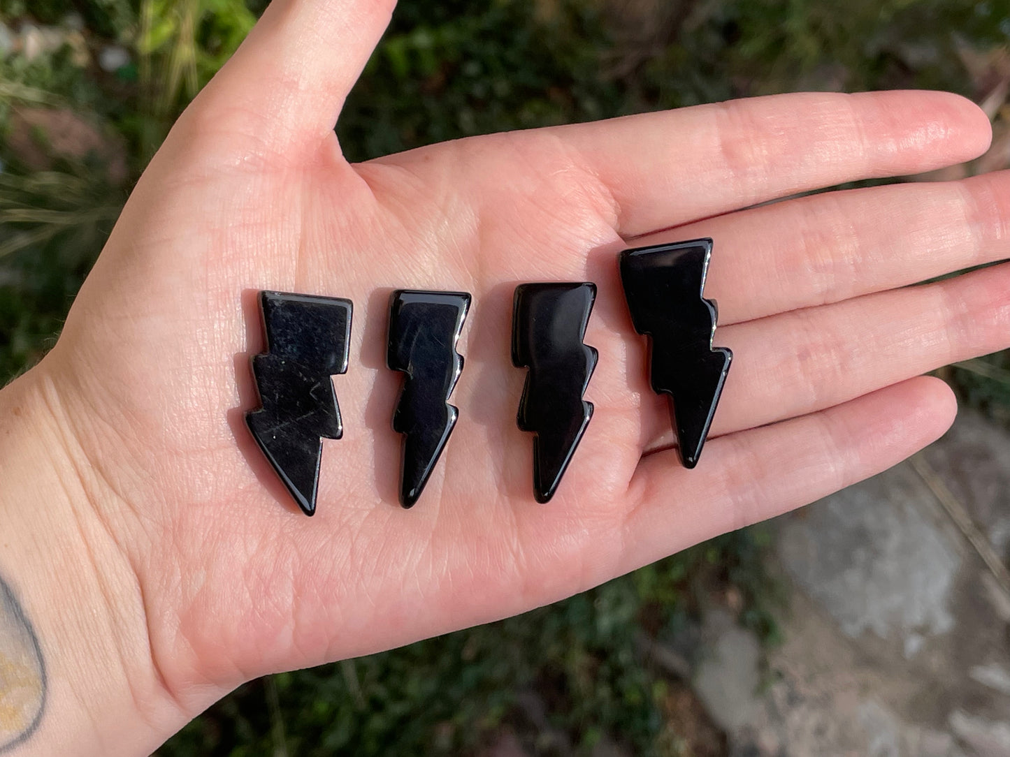 Obsidian Lightning Bolt