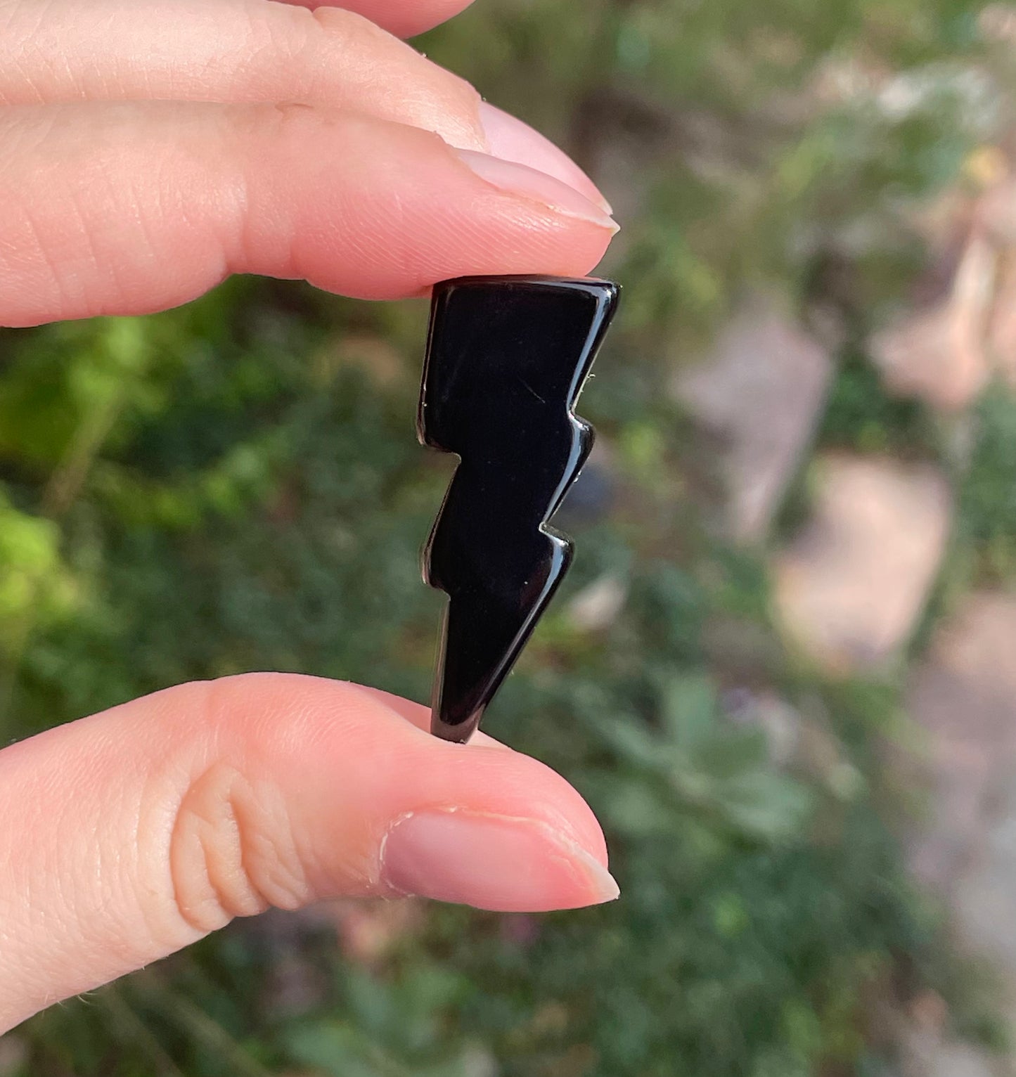 Obsidian Lightning Bolt