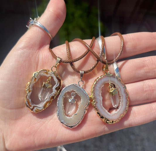 Agate Geode Window with Quartz Necklace