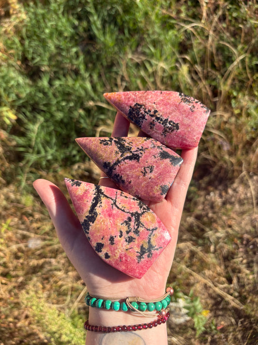Rhodonite Sail- Lg.